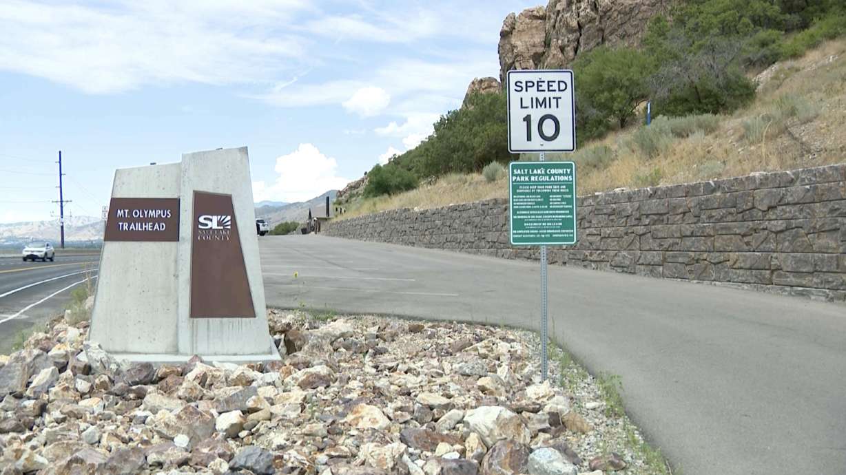 mount olympus trailhead sign...