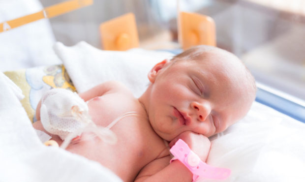 A smartphone app can now help parents detect jaundice in their babies from home....